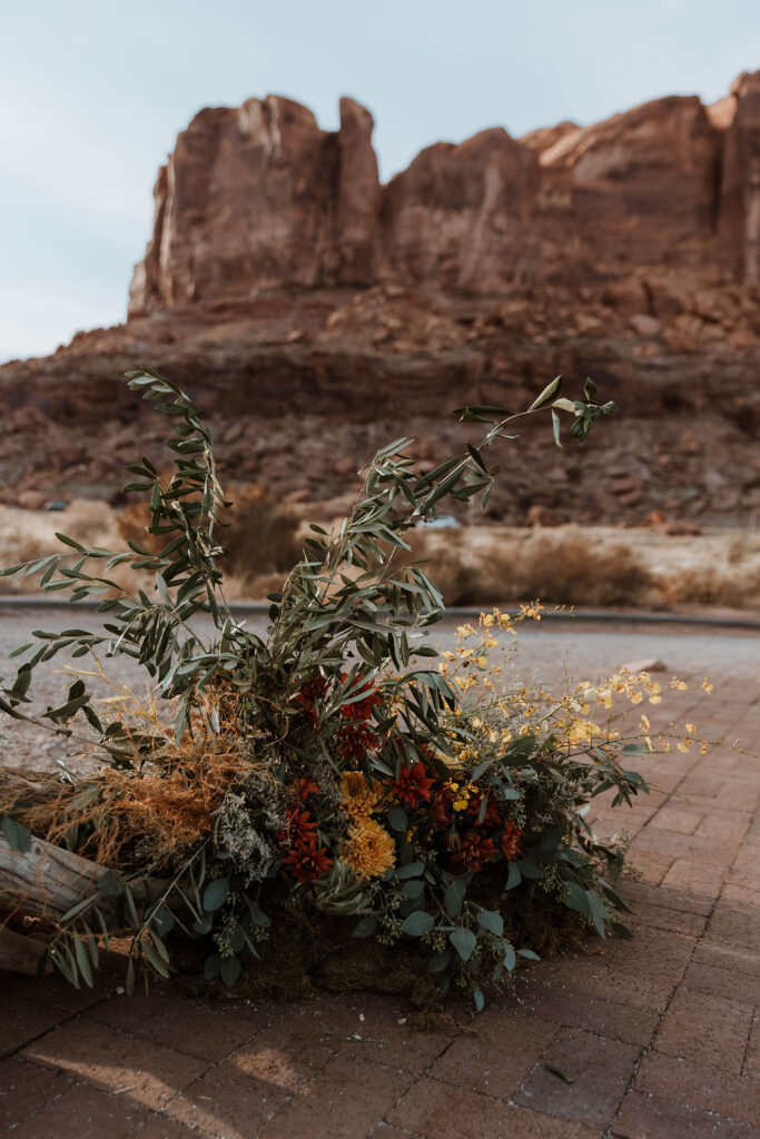 winter wedding florals at Moab elopement