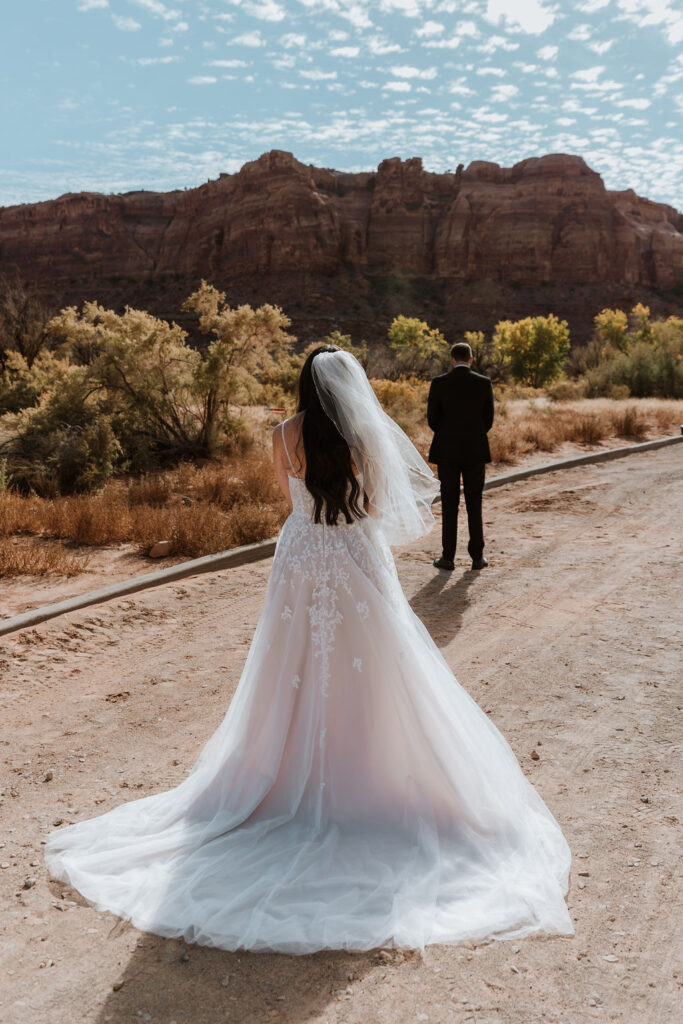 couple has wedding day first look