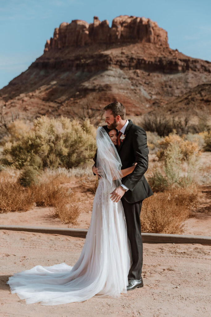 couple has wedding day first look