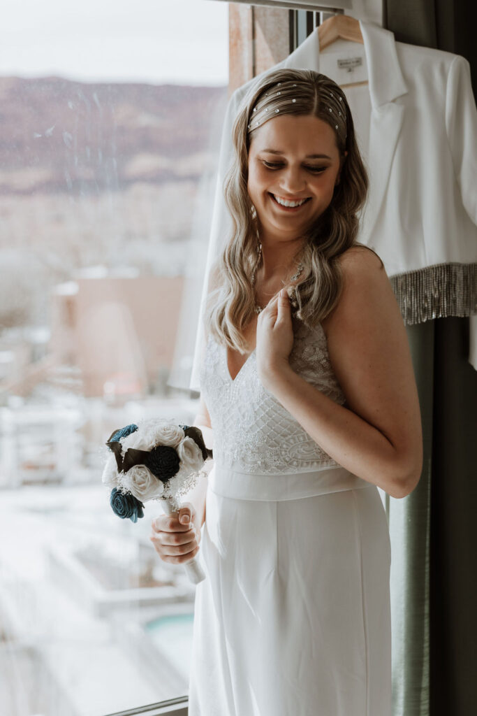 bride gets ready as top where to stay in Moab locations