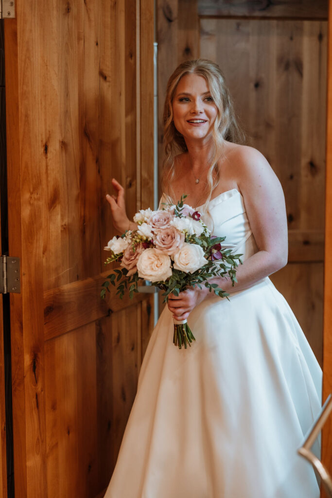 bride getting ready to do first look 
